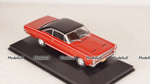 Volkswagen Golf 7 Variant, Spark 1:43