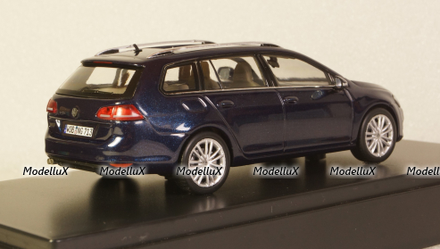 Volkswagen Golf 7 Variant, Spark 1:43
