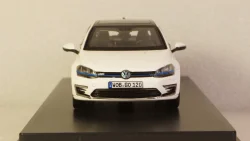Volkswagen Golf 7 GTE, Spark 1:43