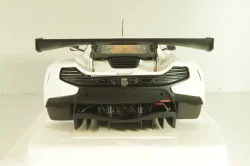 McLaren 650S GT3 2017 white/black, 81640, AutoArt 1:18