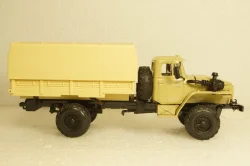 Урал-43206, бежевый, Элекон 1:43
