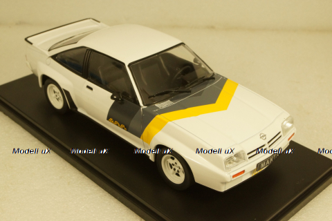 Opel Manta B400 1981, WB124112-O, WhiteBox 1:24