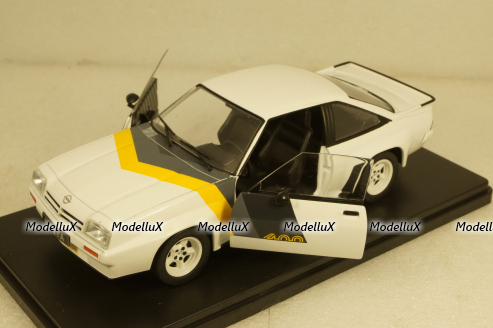 Opel Manta B400 1981, WB124112-O, WhiteBox 1:24