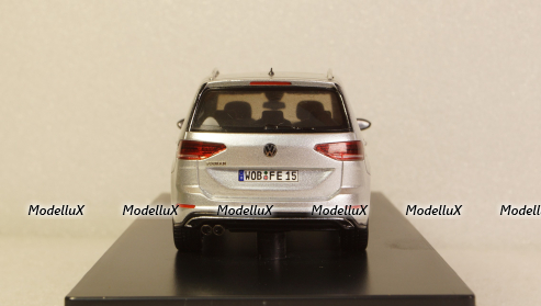 Volkswagen Touran R-Line, Spark 1:43