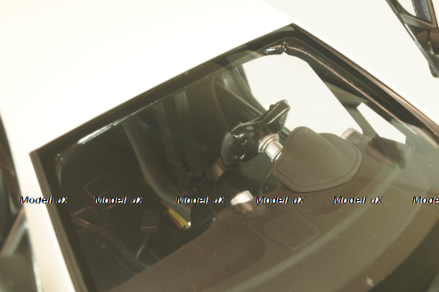 McLaren 650S GT3 2017 white/black, 81640, AutoArt 1:18