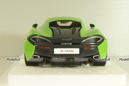 McLaren 570S Coupe 2016 lightgreen, 76042, AutoArt 1:18