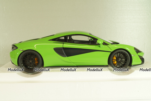 McLaren 570S Coupe 2016 lightgreen, 76042, AutoArt 1:18