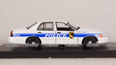 Ford Crown Victoria Police Interceptor from the Series McGyver 2003, 86520, Greenlight 1:43