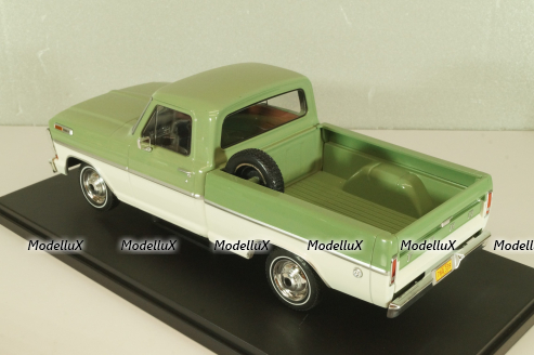 Ford F-100 1970, green/white, WB124252, Whitebox 1:24