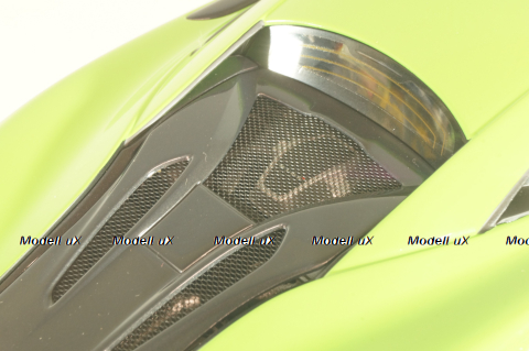 McLaren 570S Coupe 2016 lightgreen, 76042, AutoArt 1:18