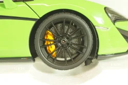 McLaren 570S Coupe 2016 lightgreen, 76042, AutoArt 1:18