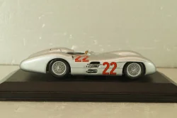 Mercedes-Benz W196 #22 France GP 1954, Formula 1, H.Lang, silver, 432543022, Minichamps 1:43 Уценка!