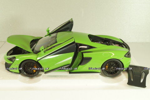 McLaren 570S Coupe 2016 lightgreen, 76042, AutoArt 1:18
