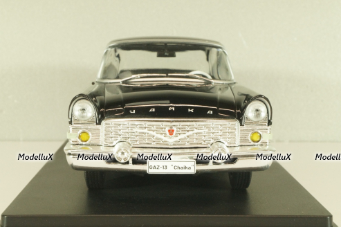 Газ-13 Чайка, черная, WB124080, WhiteBox 1:24 Уценка!