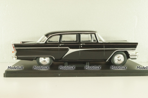 Газ-13 Чайка, черная, WB124080, WhiteBox 1:24 Уценка!