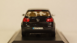 Volkswagen Golf 5, Schuco 1:43