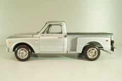 Chevrolet C10 Stepside (pickup) 1968, silver, AW324, Autoworld 1:18
