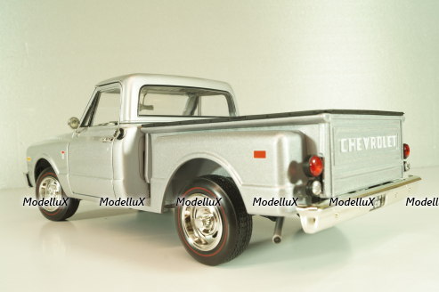 Chevrolet C10 Stepside (pickup) 1968, silver, AW324, Autoworld 1:18
