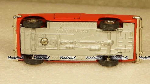 П/прицеп Маз-5215 серый, SSM7004, SSM 1:43