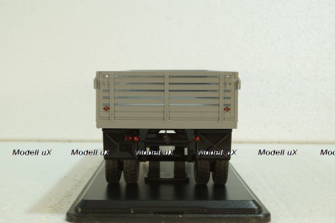 П/прицеп Маз-5215 серый, SSM7004, SSM 1:43