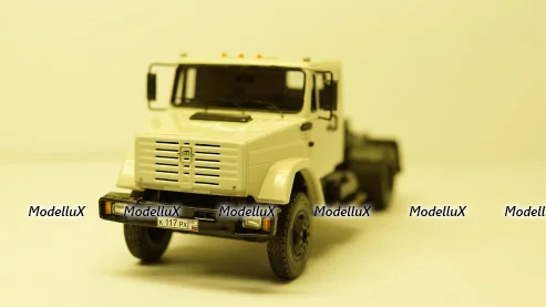 П/прицеп Маз-5215 серый, SSM7004, SSM 1:43