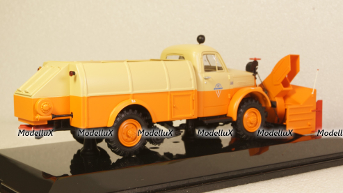 Газ-63 КДМ-2 универсальная уборочная машина, TruckTyr 1:43