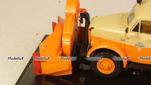 Газ-63 КДМ-2 универсальная уборочная машина, TruckTyr 1:43