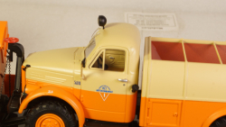 Газ-63 КДМ-2 универсальная уборочная машина, TruckTyr 1:43