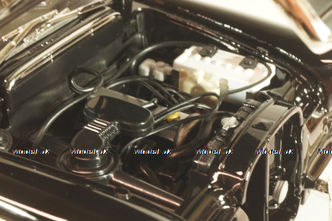 Mercedes-Benz 200 Universal (W110) B II 1966б black L.E, 500 pcs., 183708, Norev 1:18