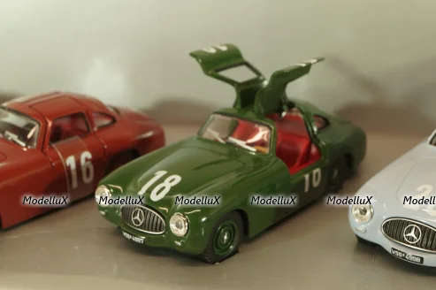 Mercedes-Benz 300 SL, set Classic cars 50 Jahre Mercedes SL, B66045799, Cararama 1:43