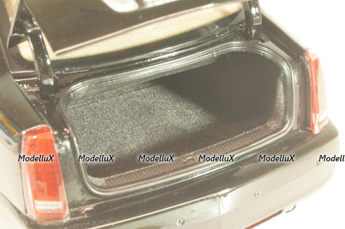 Cadillac SLS Seville 2006, CSLS001, Dealer Edition 1:18