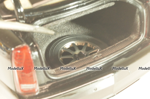 Cadillac SLS Seville 2006, CSLS001, Dealer Edition 1:18