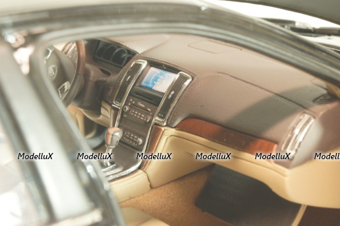 Cadillac SLS Seville 2006, CSLS001, Dealer Edition 1:18