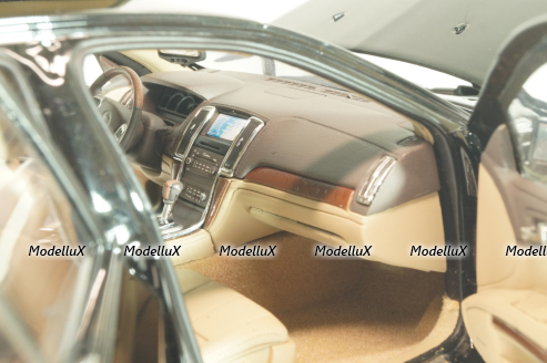 Cadillac SLS Seville 2006, CSLS001, Dealer Edition 1:18
