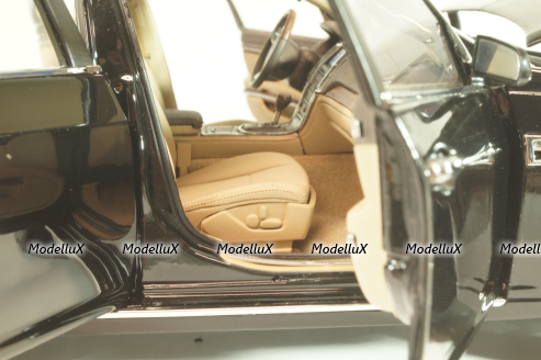 Cadillac SLS Seville 2006, CSLS001, Dealer Edition 1:18