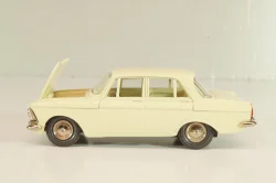 Москвич-408 А1, кремовый, капот 2 зажима, Тантал/Радон 1:43