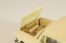 Москвич-408 А1, кремовый, капот 2 зажима, Тантал/Радон 1:43