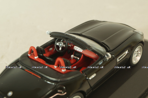 BMW Z8 Cabriolet (open) 1999, black, 431028730, Minichamps 1:43 Уценка!