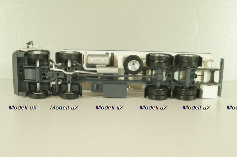 Pegaso Troner 1437, fuel tanker "Campsa" 1991, white with blue line, Camiones Espanoles, №1, Salvat 1:43