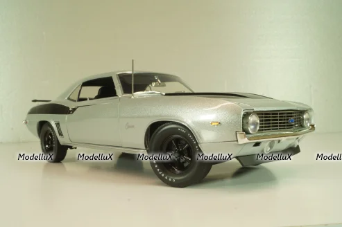 Chevrolet Copo Camaro (built by Dick Harrell) 1969, L.e 228 pcs, silver, A1805725B, ACME 1:18