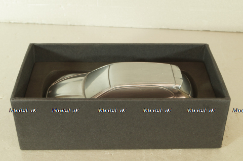 Porsche Cayenne (958) Turbo, silver, Porsche Dealer 1:43