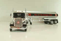 Freightliner FLC 120 64T truck with Semitrailer Texaco 1977, silver/ black, American trucks, Spain, #72, Altaya 1:43