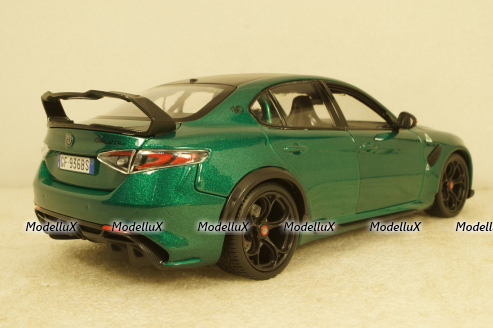 Alfa Romeo Giulia GTAm 2020 green,  BU01447, Bburago 1:18