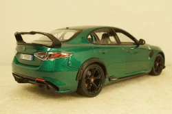 Alfa Romeo Giulia GTAm 2020 green,  BU01447, Bburago 1:18