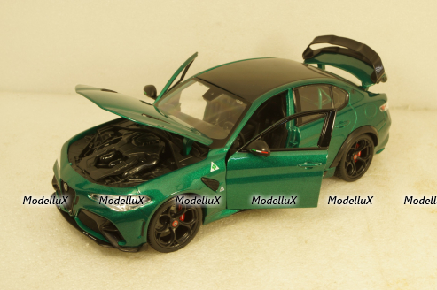 Alfa Romeo Giulia GTAm 2020 green,  BU01447, Bburago 1:18