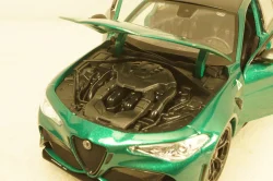 Alfa Romeo Giulia GTAm 2020 green,  BU01447, Bburago 1:18