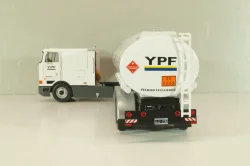 International Eagle Cabover, truck with Semitrailer YPF 1997, white/blue, American trucks, Spain, #87, Altaya 1:43