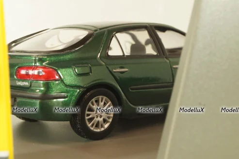 Renault Laguna II V6 24V "Dinamique", green, Universal Hobbies 1:43