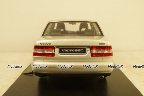 Volvo 960 1996, silver, T9-1800301, Triple9 1:18