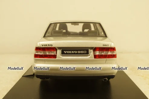 Volvo 960 1996, silver, T9-1800301, Triple9 1:18
